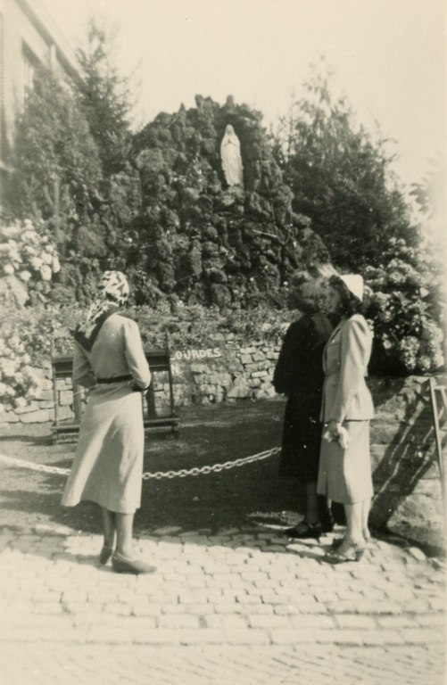 Rosaire 1949  Haccour Anne-Marie 052.jpg